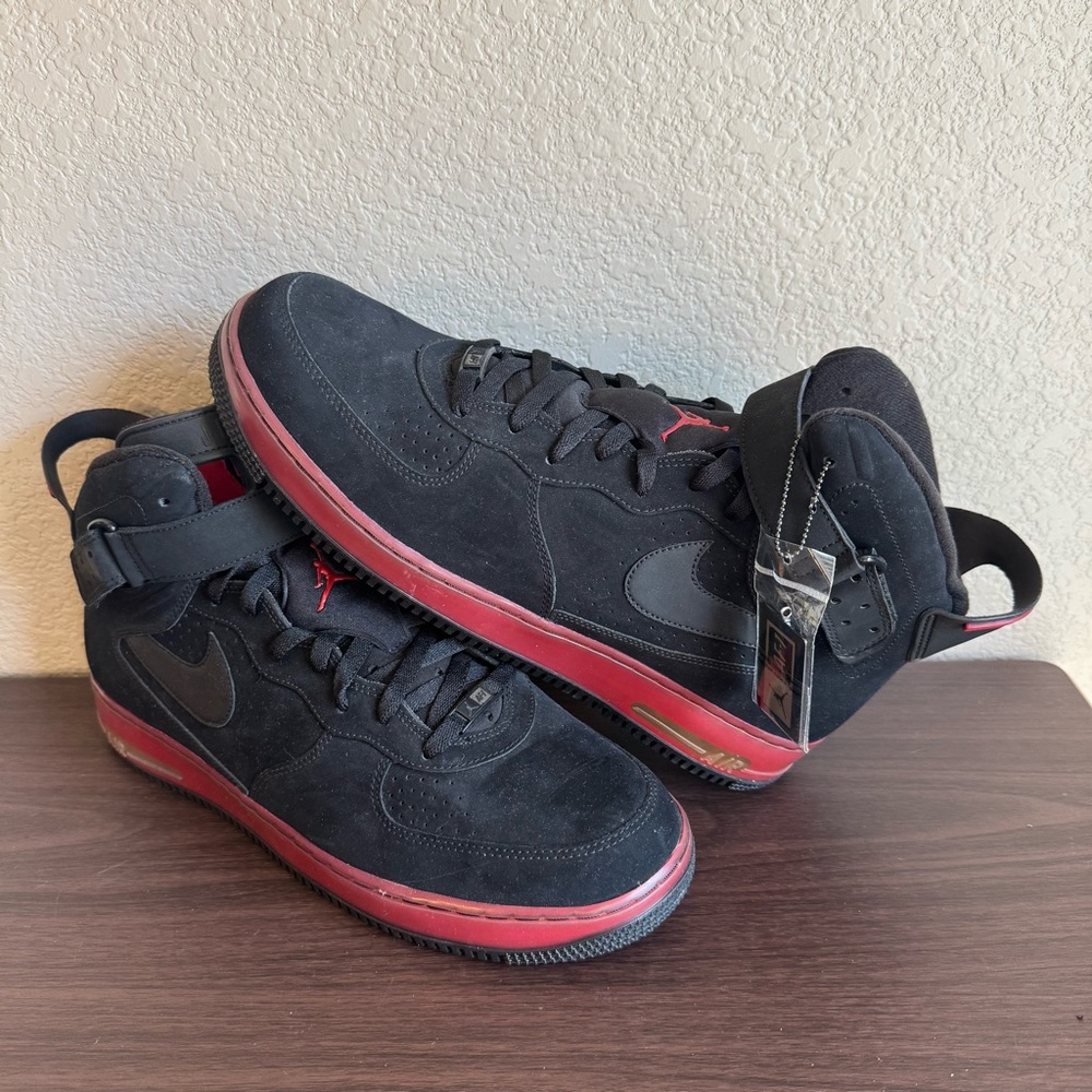 Nike Air Force 1 High Mens Black Red Suede Strap Sneakers Size 14